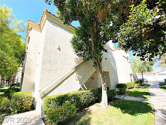 2nd image of 6480 Annie Oakley Dr Unit 724