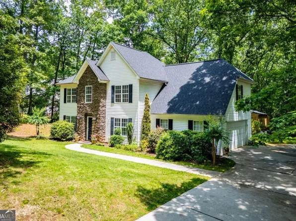 97 Coral Dr, Whitesburg, GA 30185