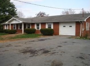 195 Bayless Rd, Jonesborough, TN 37659