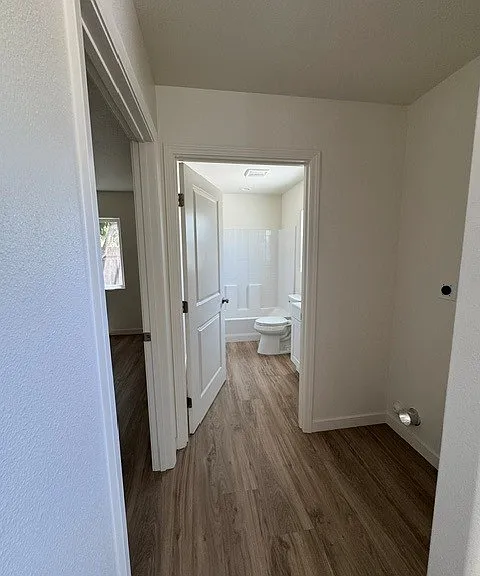 1012 W Cypress St #B — Photo 15