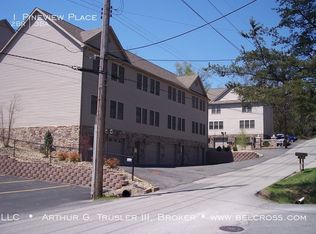 1 Pineview Pl, Morgantown, WV 26505