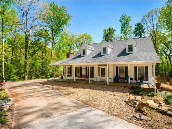 5735 E Ridge Dr, Douglasville, GA 30135