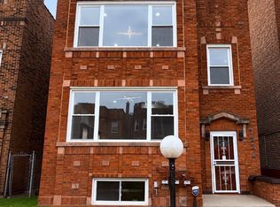 7932 S Champlain Ave, Chicago, IL 60619
