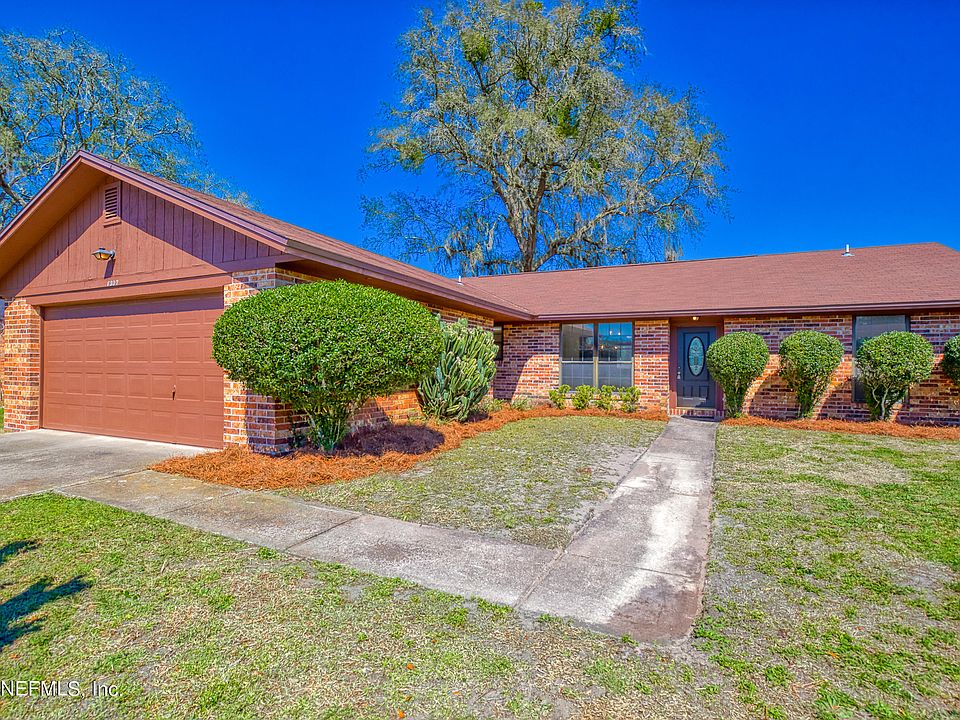 1st image of 6307 CRANBERRY Lane W