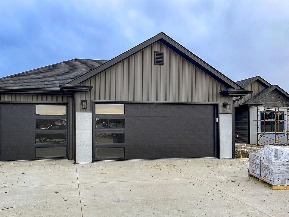 1st image of 3320 Yellowwood Dr