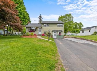 7 Highland Dr, Wallingford, CT 06492