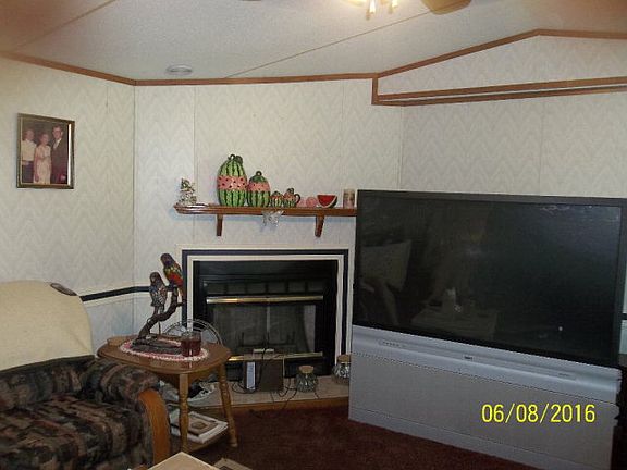 5th image of 23711 Goldenrod Ave
