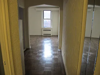 Rented by SUN WOOD REAL ESTATE