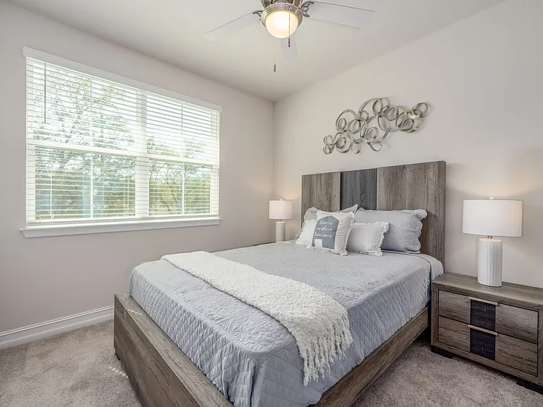 Lake Tavares Townhomes — Photo 13