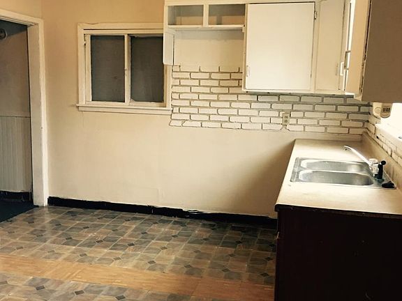 5th image of 110 Alma Ave #Single