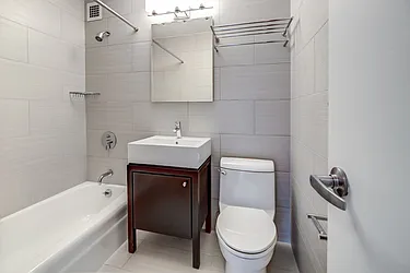 Rented by Pinnacle City Living