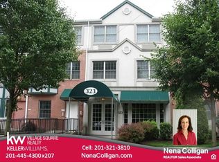 323 Willow St, Teaneck, NJ 07666