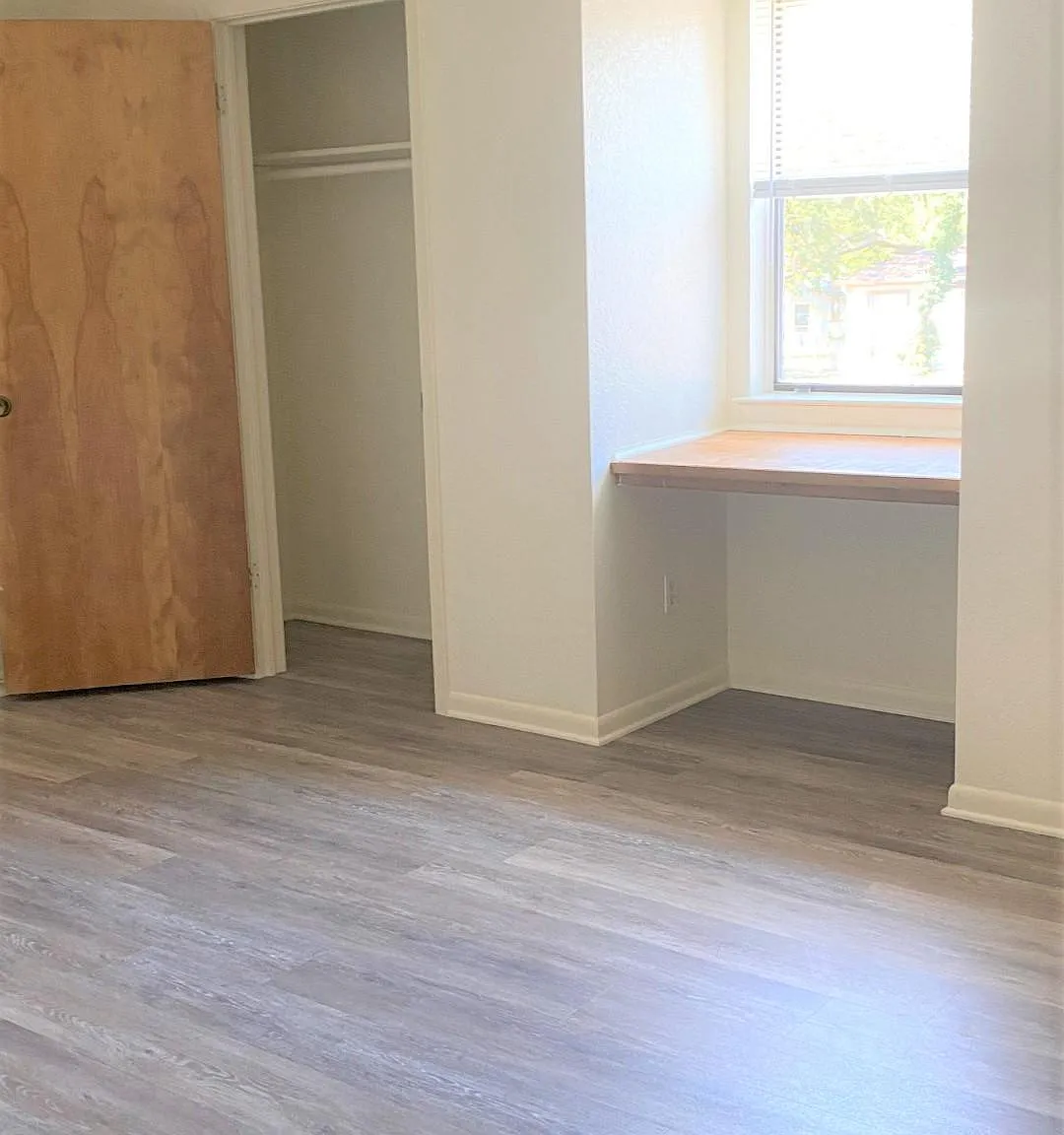 2 bed, 906 sqft, $675 — Photo 3