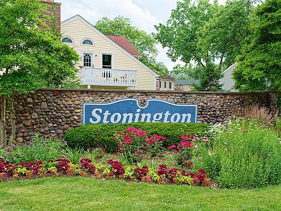 2nd image of 9 S Stonington Dr #153
