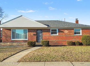 11175 Sunburst Ave, Warren, MI 48089