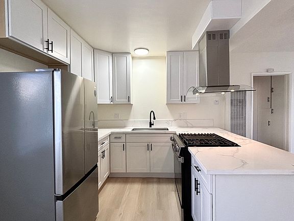 4th image of 1845 W 166th St APT 2