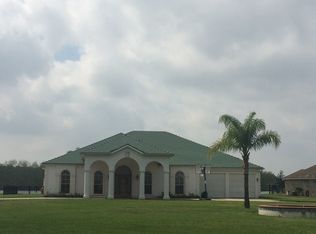 1146 Oak Harbor Dr, Morgan City, LA 70380