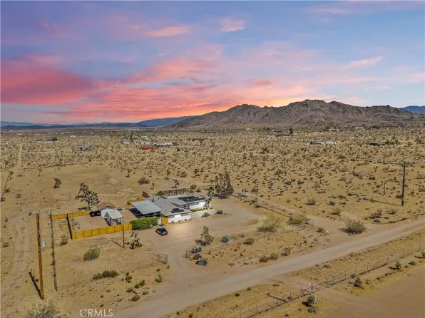 3437 Alta Ave, Yucca Valley, CA 92284