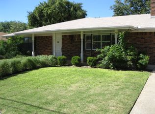 114 Crestwood Dr, Kerrville, TX 78028