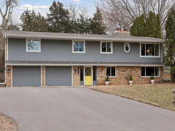 6000 Kirkwood Ln N, Plymouth, MN 55442