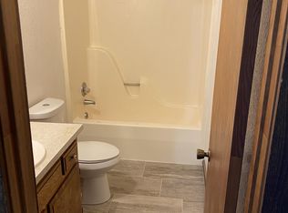 Chas Circle, Liberty, MO 64068