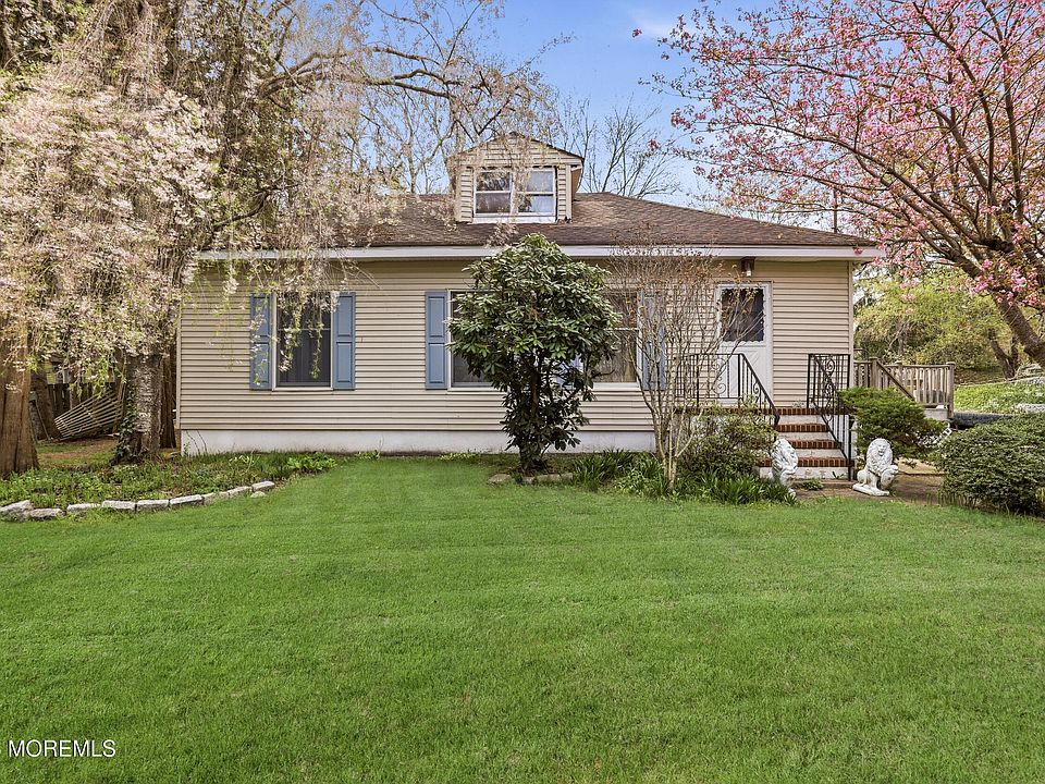 1st image of 376 Cook Road