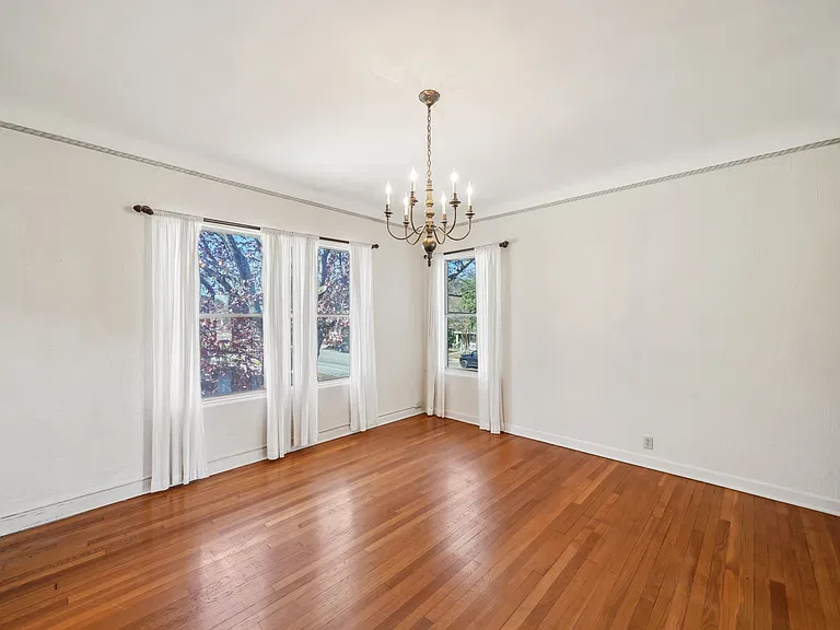 326 E Mistletoe Ave #2 — Photo 13