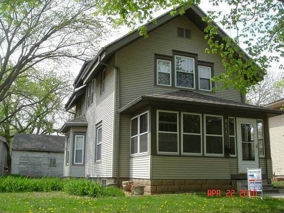 2nd image of 611 Hodge Ave