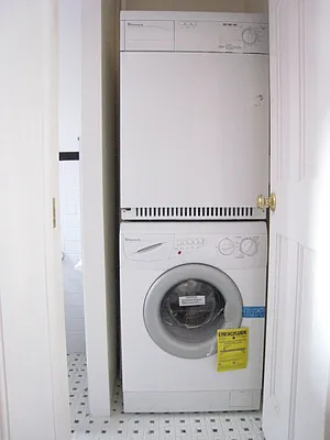 Rented by Cooper & Cooper Real Estate | media 27