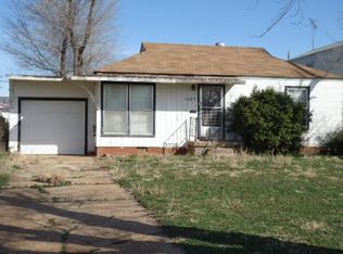 1005 E Liveoak St, Altus, OK 73521