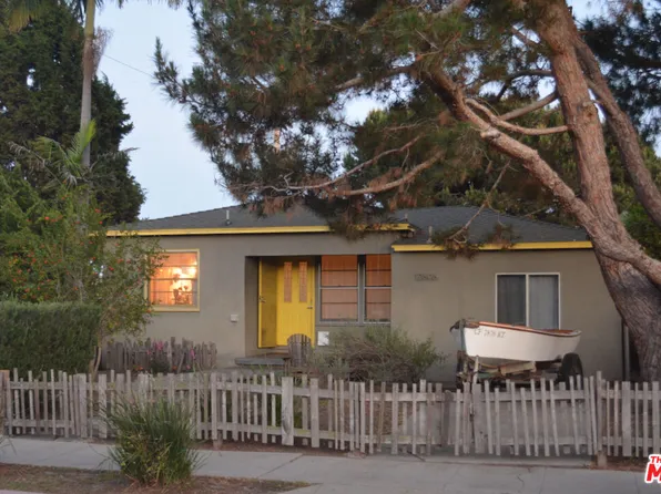 12606 Gilmore Ave, Los Angeles, CA 90066