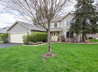 34274 N Homestead Rd, Gurnee, IL 60031