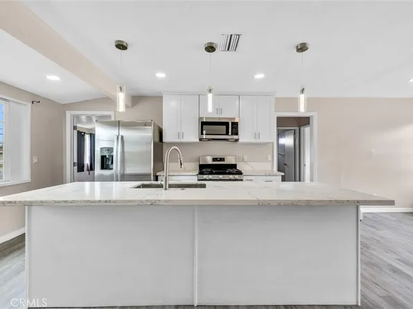 5422 Benito St, Montclair, CA 91763