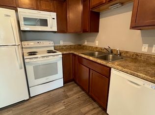 911 N Riverside Dr #11321425, Winamac, IN 46996