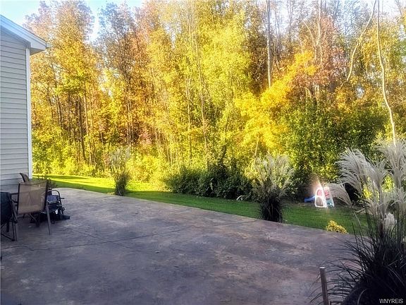 2nd image of 2406 Agassiz Dr
