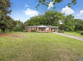 407 Bowles Bridge Rd, Hartselle, AL 35640