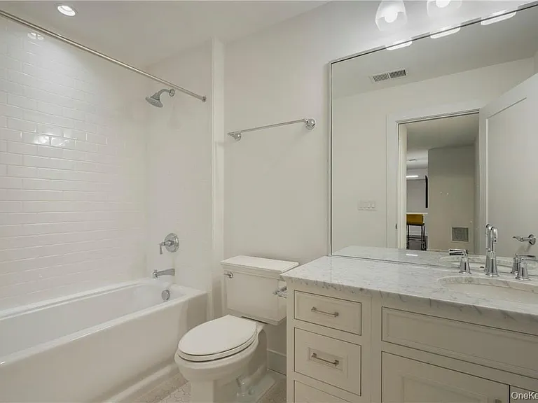 2 Rose Ln — Photo 27