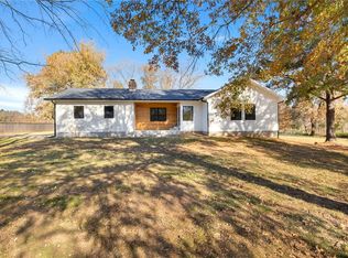 4480 E Trough Spring Rd, Fayetteville, AR 72703