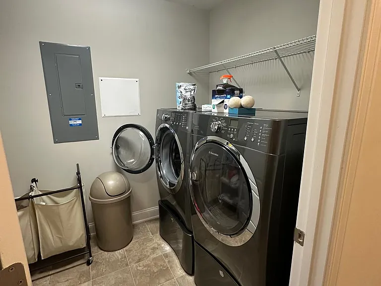 124 Spring Pine Ln — Photo 23