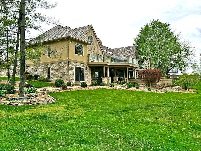 2nd image of 6085 Springburn Dr