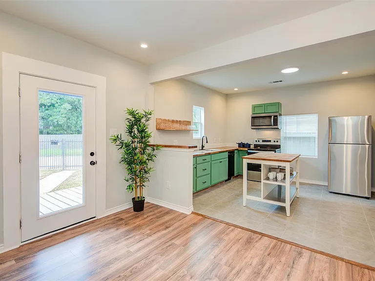 2712 Link Rd — Photo 7