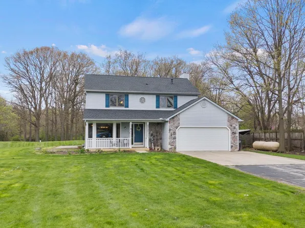 3131 Swift Dr, Fort Wayne, IN 46825