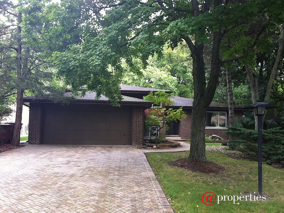 1st image of 287 S Cedar Ave