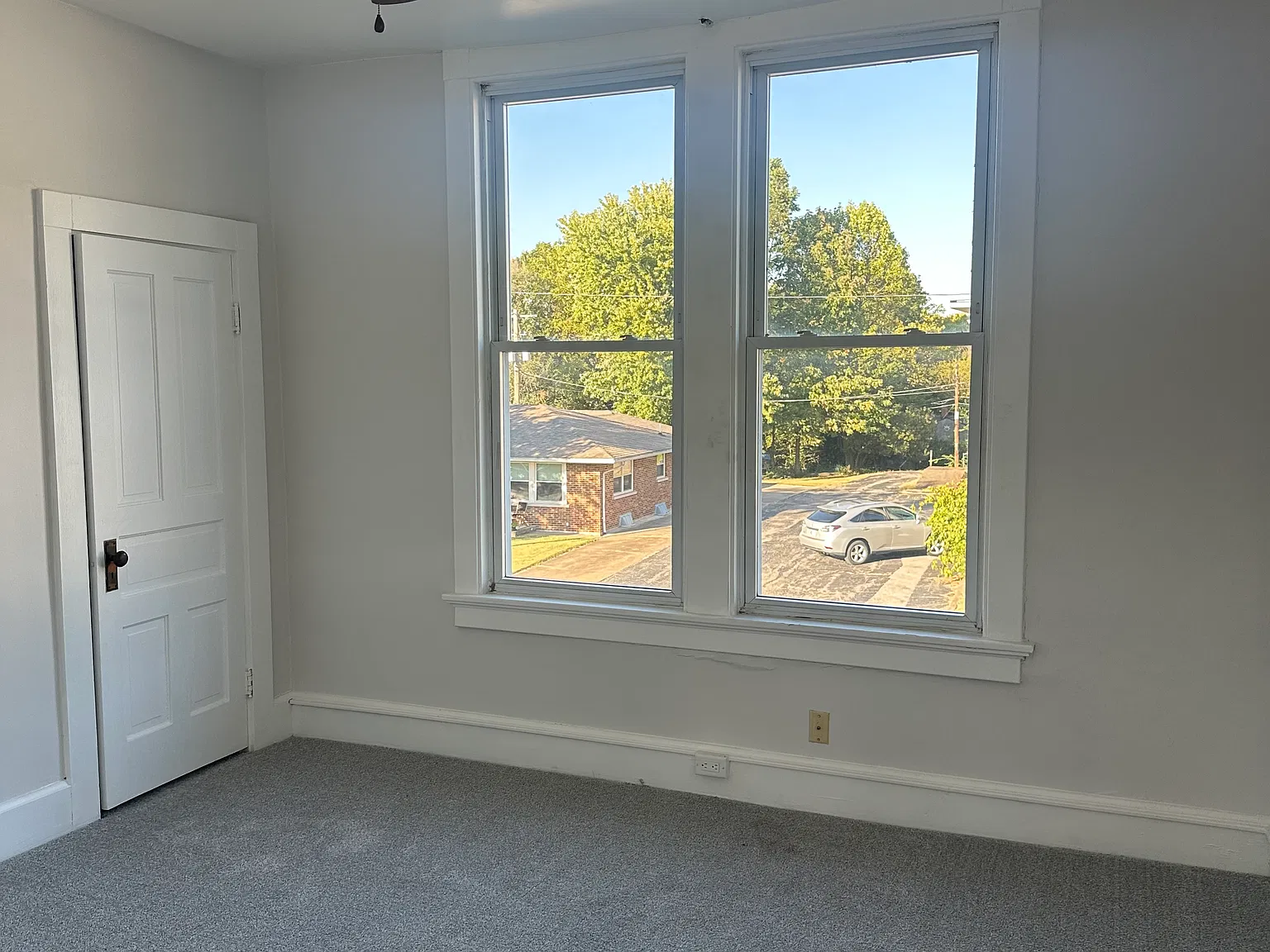 1 bed, 950 sqft, $975 — Photo 2