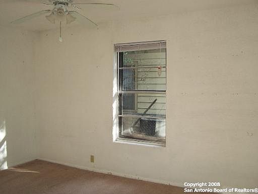 2nd image of 711 S SAN MANUEL AVE