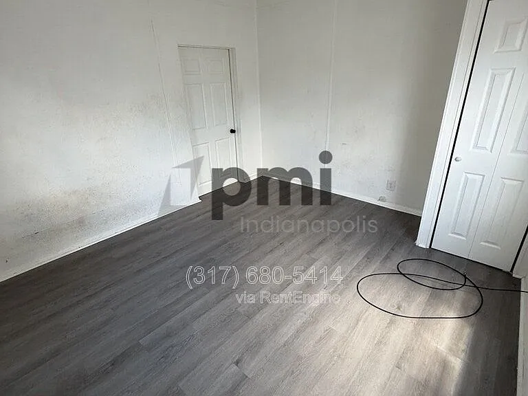 1308 W 4th St — Photo 23