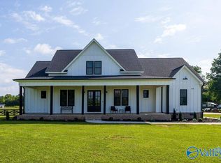 1719 Gurley Pike, Gurley, AL 35748