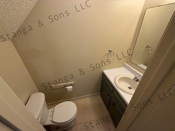 Half-bath on bottom floor