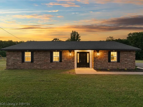 2112 Old Town Way, Greenwood, AR 72936