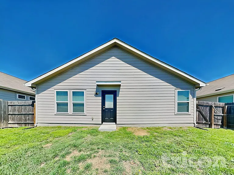 1876 Heather Glen Dr — Photo 15